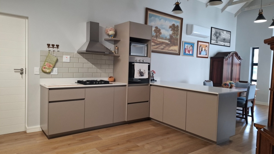 2 Bedroom Property for Sale in Hartland Lifestyle Estate Western Cape